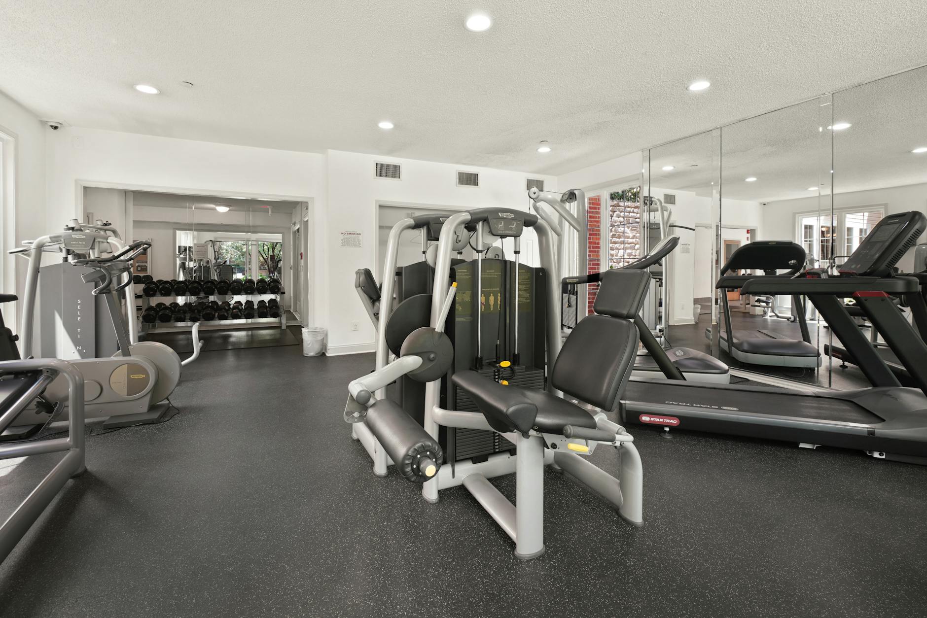 Power Gym – Fitnessstudio Wiener Neustadt